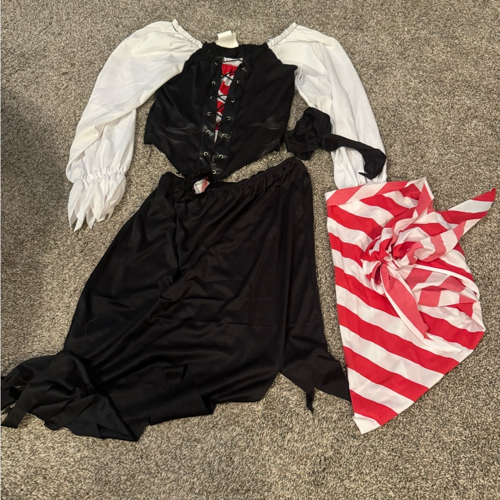 Pirate Halloween Costume - Black and White Adult SMALL